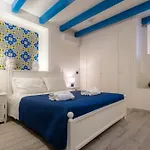 ゲストハウス Casadelmar Ortigia 3*
