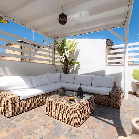 ゲストハウス Casadelmar Ortigia